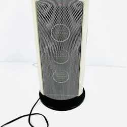 HOLMES TALL CERAMIC HEATER