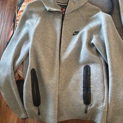 Clothes For Sale!  READ DESCRIPTION!!!!! 