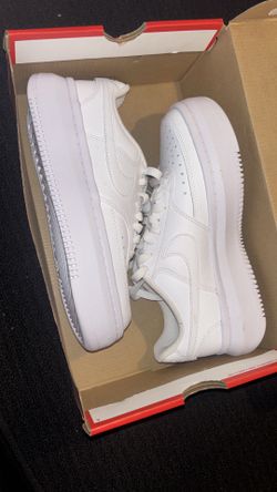 New Balance 6 size / white Nike 7.5 size