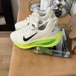 Brand New Size, 10 1/2