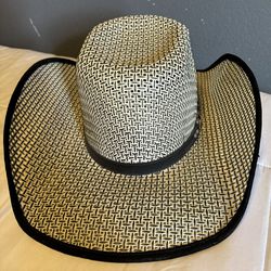 Cowboy Straw Hat - 100 X With Brown Ribbon on Brim Cuernos Chuecos-855