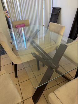 Modern glass table (chairs not includes