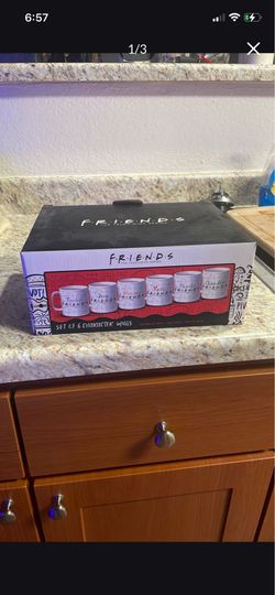 TV show Friends mugs set
