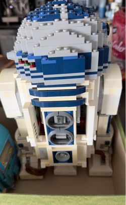 Star Wars Lego R2-D2 10225 and VW 10252