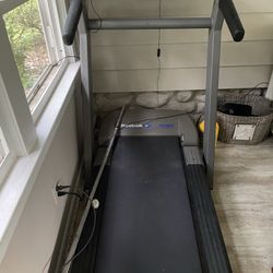 Reeboc Treadmill Great Shape