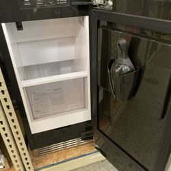 New GE Profile 15” Ice Maker Panel Ready 