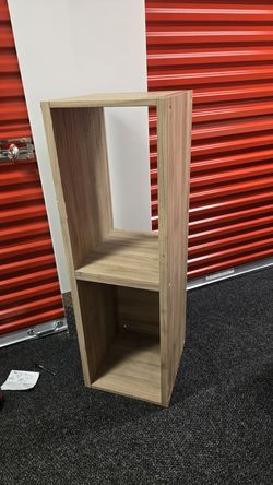 Free storage bookshelf