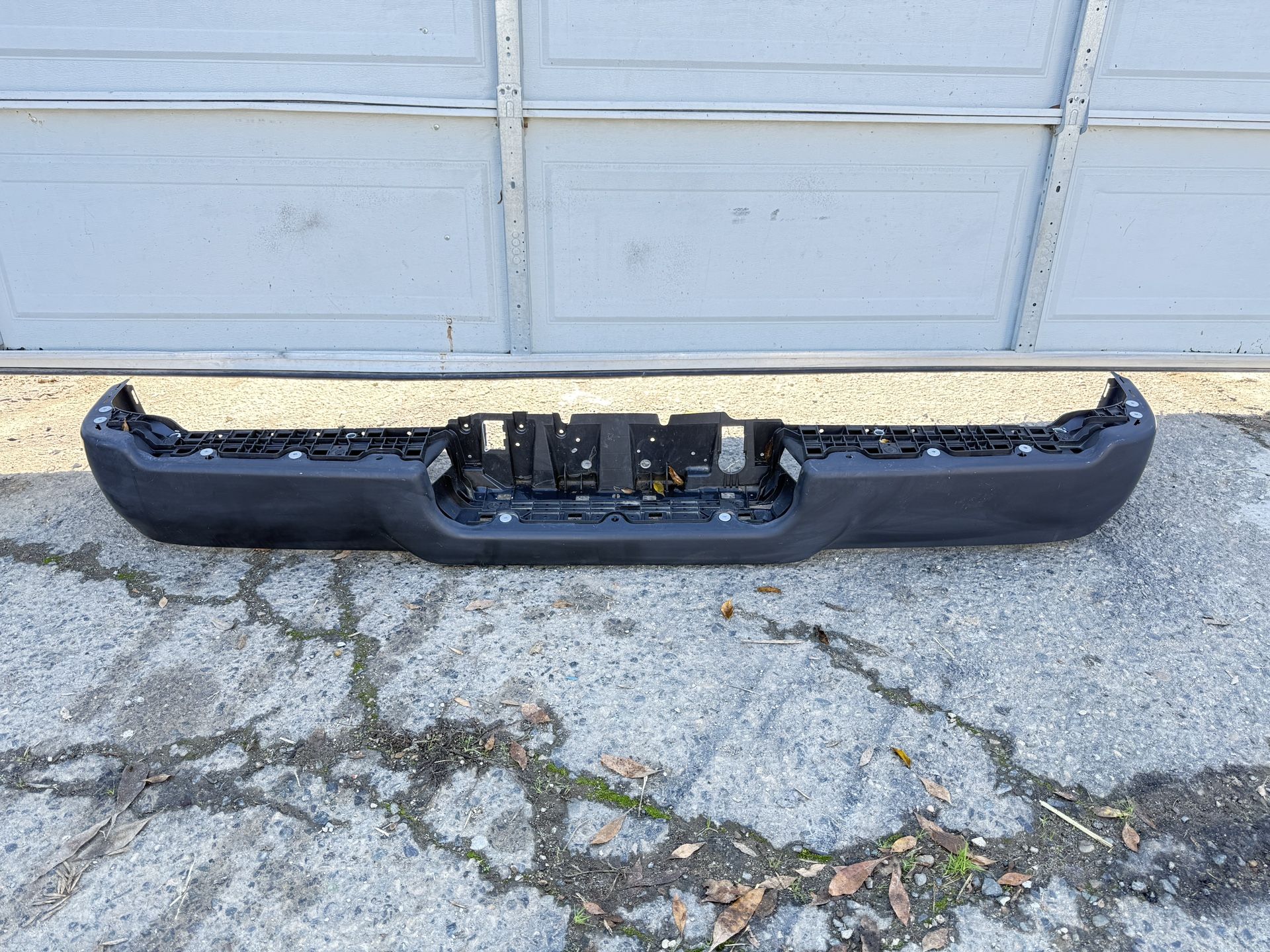 OEM  RAM 2(contact info removed) Rear Bumper Assembly FIT 19 20 21 22 23 24 25 Paintable 