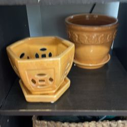 nice plant base like new never use