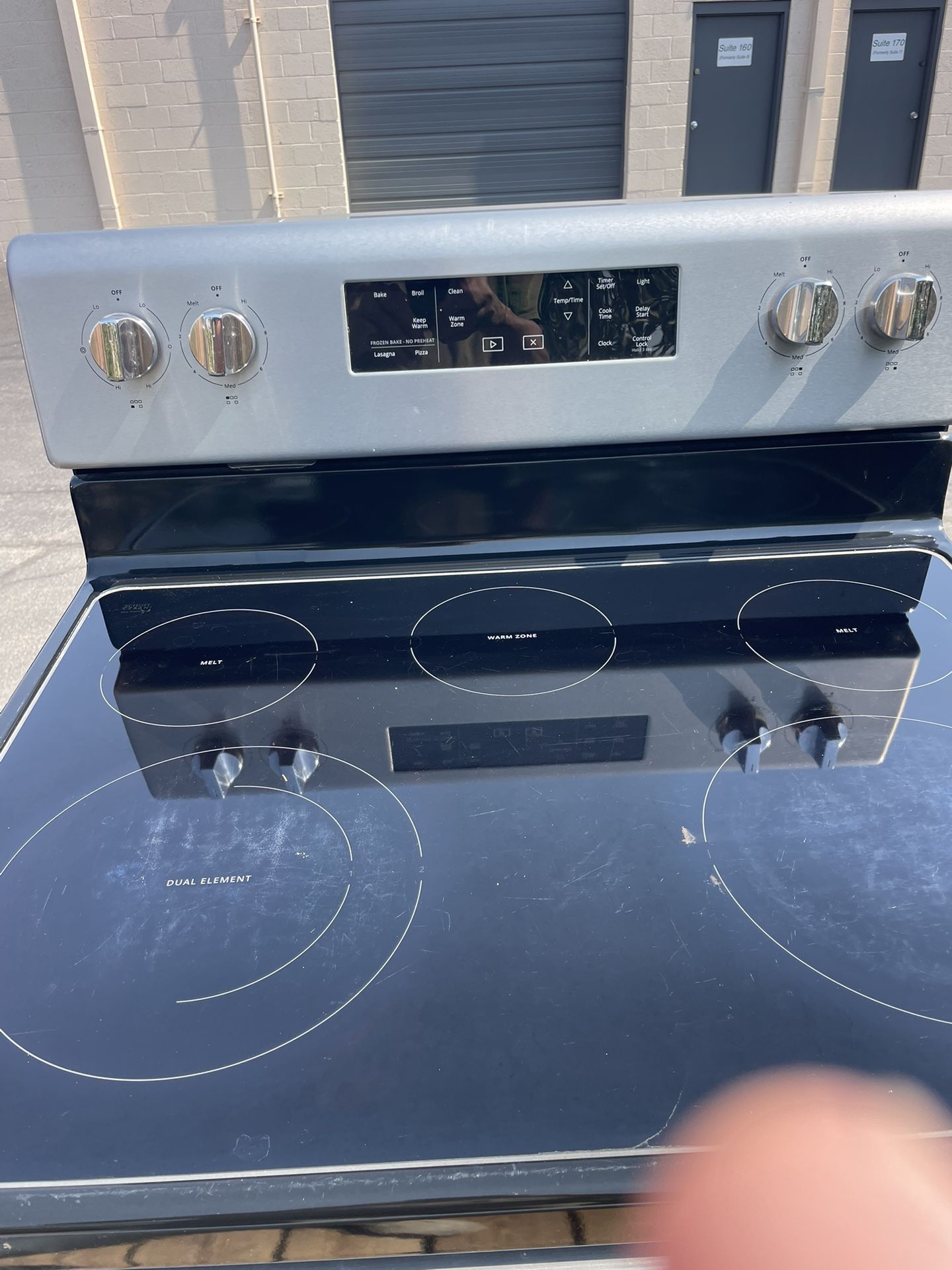Whirlpool Electric Stove