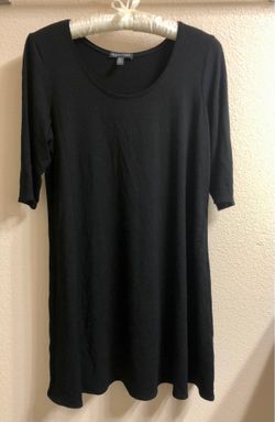 Black Scoop Neck Women's Top - Classic Fit