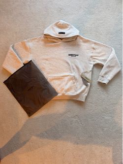 Essentials Fear Of God Light Oatmeal Hoodie Size Medium Brand New