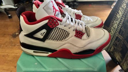 Jordan 4 og fire red
