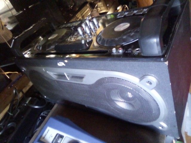 Pro DJ Sound System (IJDJ787B)Pro DJ Sound System (IJDJ787B)