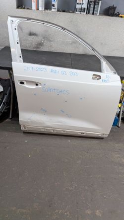 2019-2020-2021-2022-2023 AUDI Q3 SQ3 FRONT RIGHT DOOR OEM USED #10903
