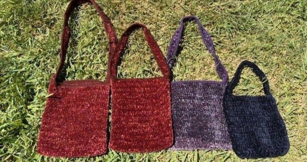 Handbags Carry Bag Purse $5 each. Shed Box5