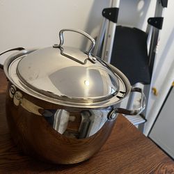 Belgique Gourmet Soup Pot With Steamer Basket