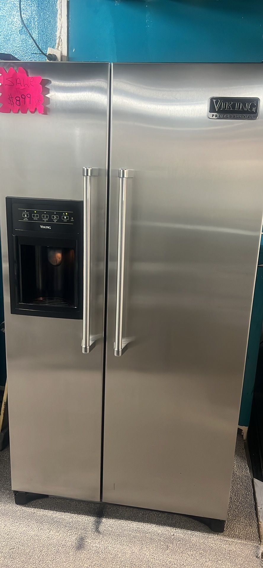 36”in Wide 68” Height Viking Professional Frige Use Like New Perfect Working