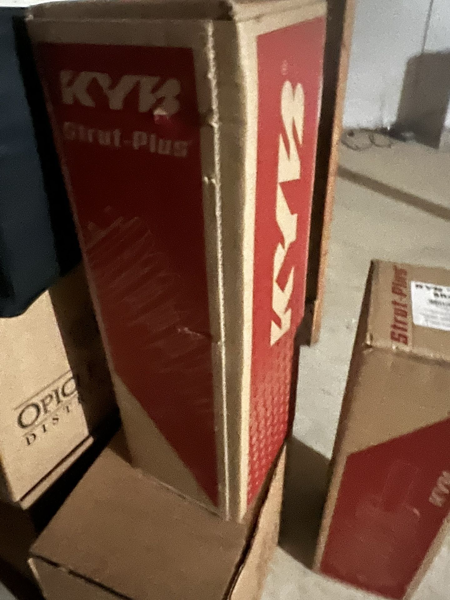 KYB Front Strut Plus Assembly -pair