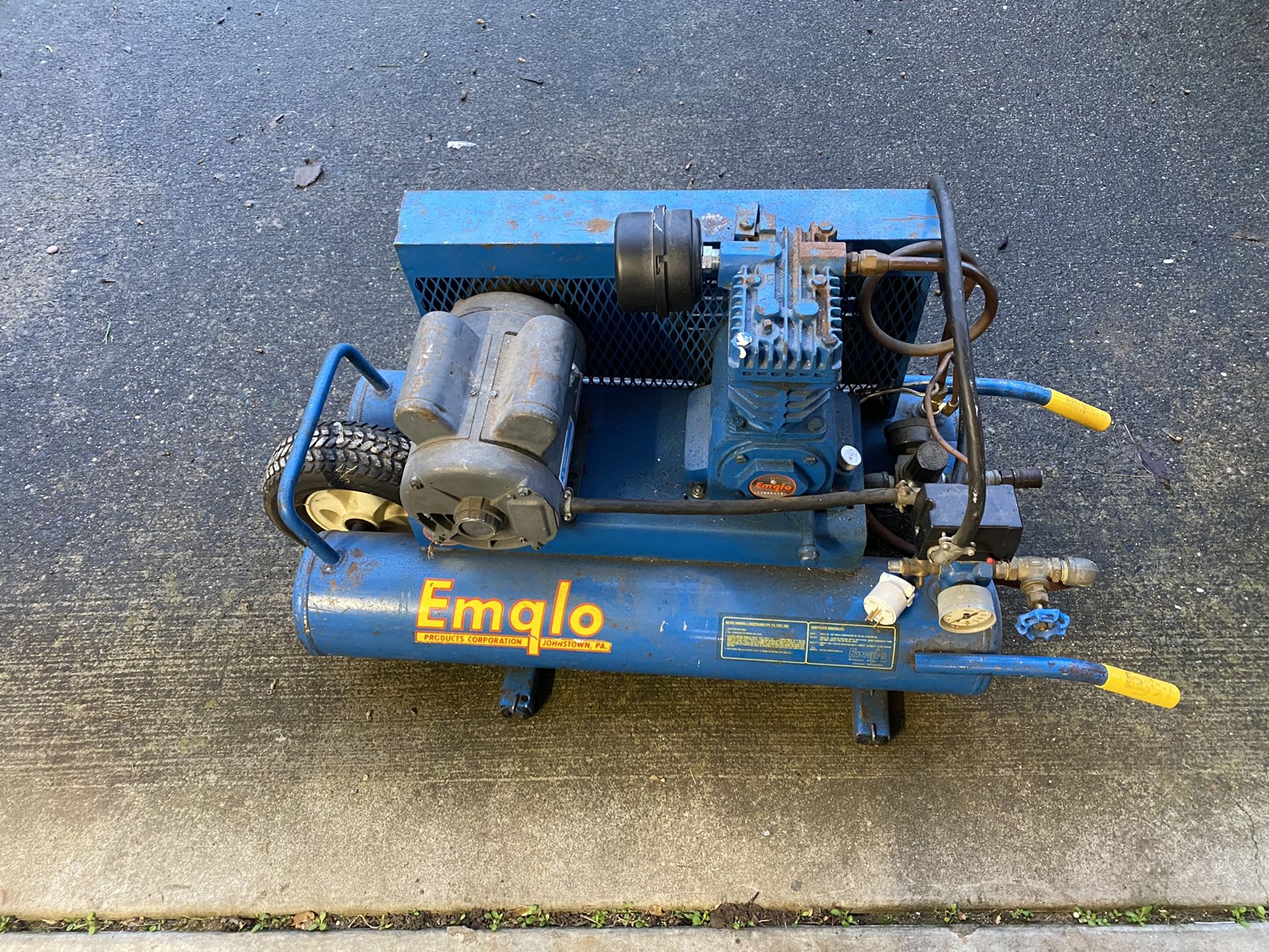 Emglo Compressor