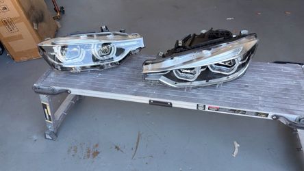 Headlight bmw 2016 320i $1400