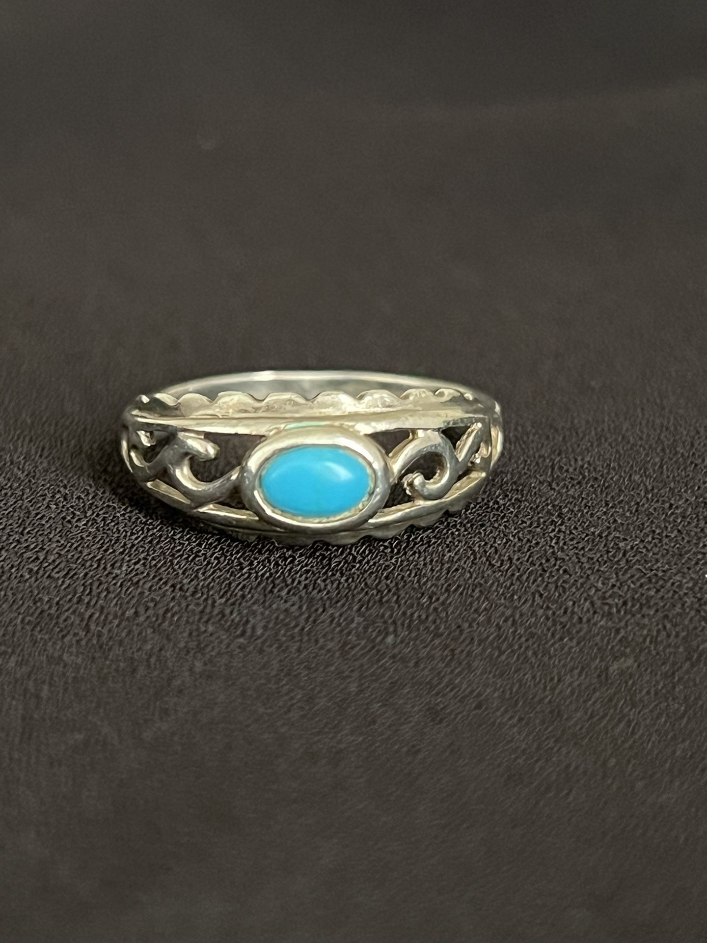 Vintage Silver Ring Size 9