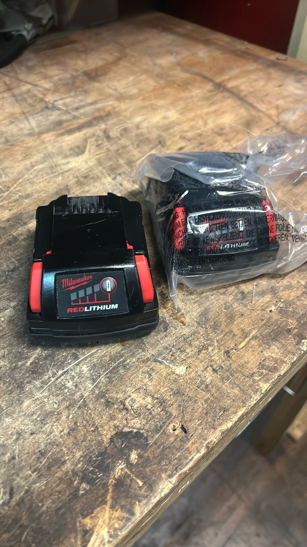 Milwaukee M18 Red lithium CP2.0 Battery 