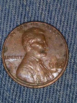 1982 large date penny