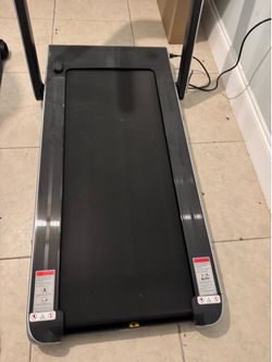 Folding treadmill - like new