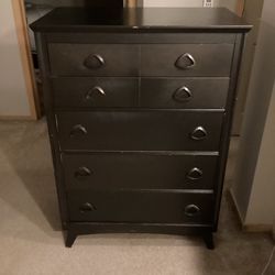Free brown dresser