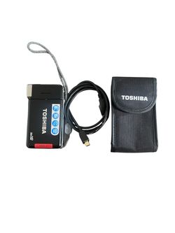 Toshiba Camileo HD Camcorder with Case and Cable