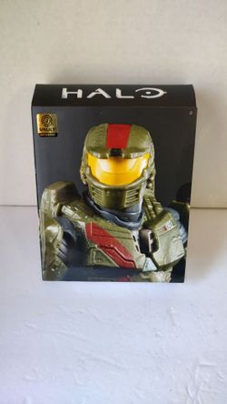 HALO LIMITED EDITION ACTION FIGURE