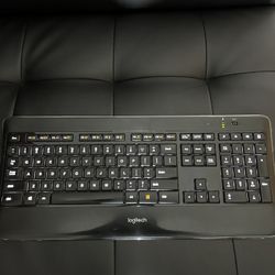 Logitech Illuminated Wireless Keyboard