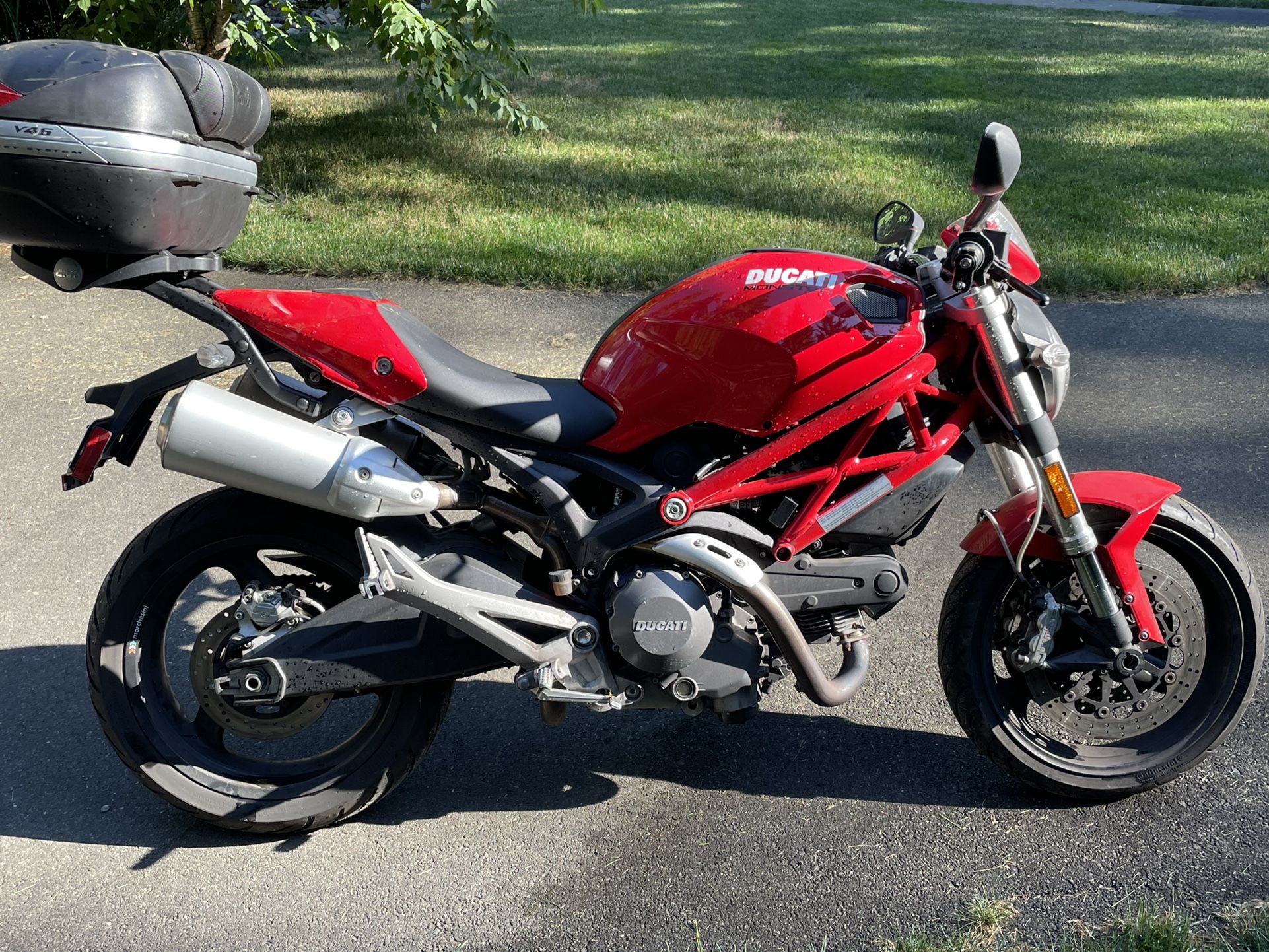 Ducati Monster 696 - Low Miles! - Perfect shape!