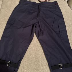 Gucci Cargo pants (52) 100% Authentic 