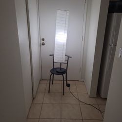 Floor Lamp Works Excellent And Excellent Condition, Pickup At West Pico Boulevard And South Barrington Avenue,Los Angeles,CA. 900 64  (For Only $15 )