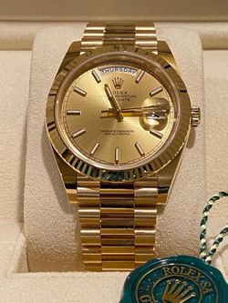 2020 Rolex Day-Date 40 228238 | President | Champagne Stick Dial | Full Set