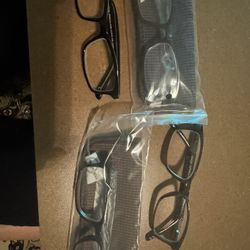 Design Optics Reading Glasses 4 Pair