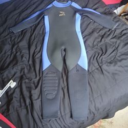 Mens Medium Wetsuit
