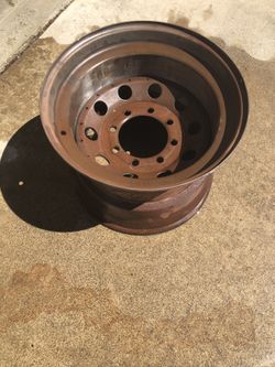 Set of 5 steel 8 lug gm/ Chevy or Ford pattern steel rims