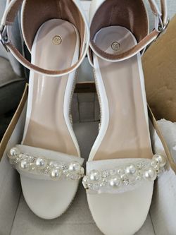Beautiful Pearl Wedges 😍