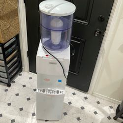 Hot And Cold Water Dispenser