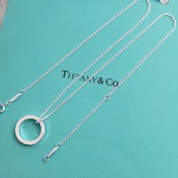 Tiffany & CO. necklace 1837  pendant 