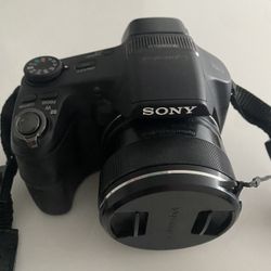 Sony Cyber-shot DSC-HX200V 18.2MP Digital Camera