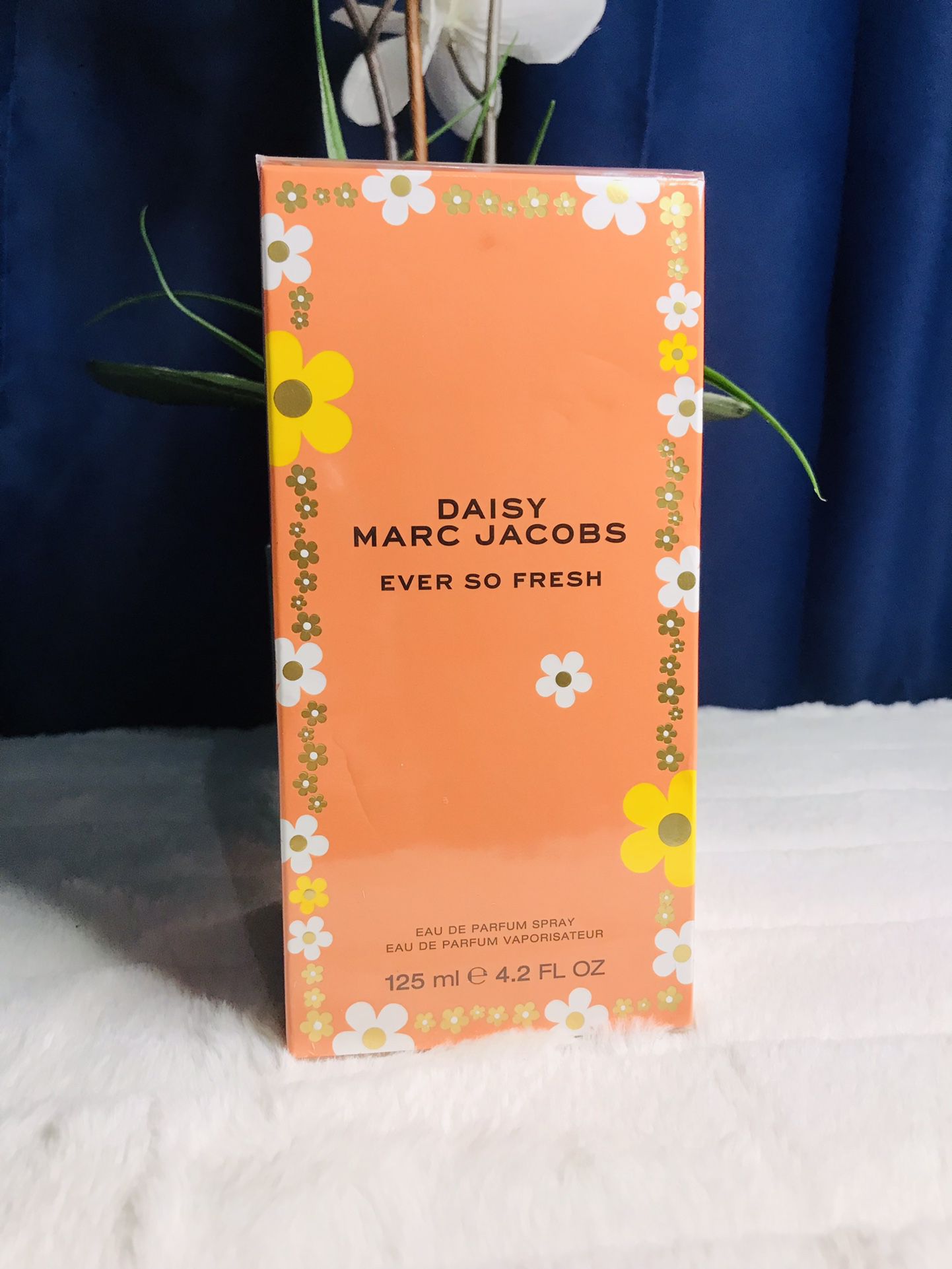 MARC JACOBS DAISY EVER SO FRESH EDT 4.2oz for Sale in Riverside, CA -  OfferUp