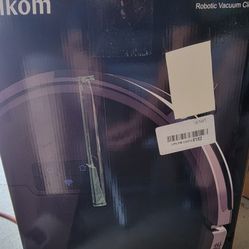 Brand new in box Tikom Robotiv vacumm  and mop cleaner. 