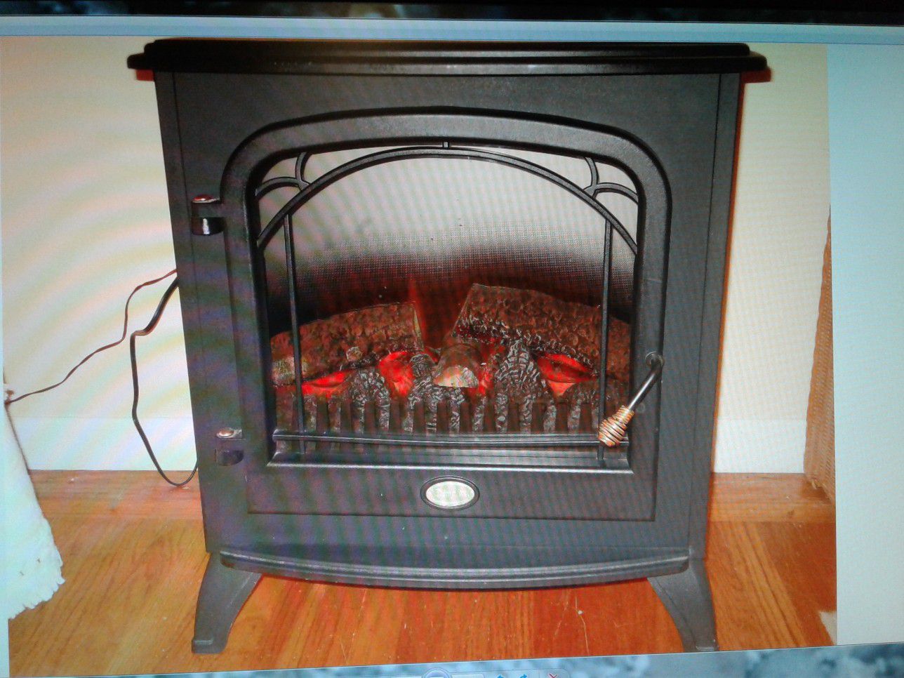 Nice Electric Fireplace/ Heater