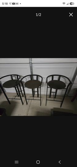 3 Amisco Stools for bar