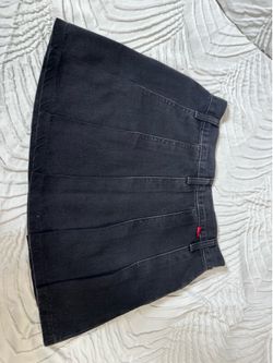 Levi’s pleaded mini skirt