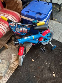 thomas childs  bike 12 inch rims like new condition